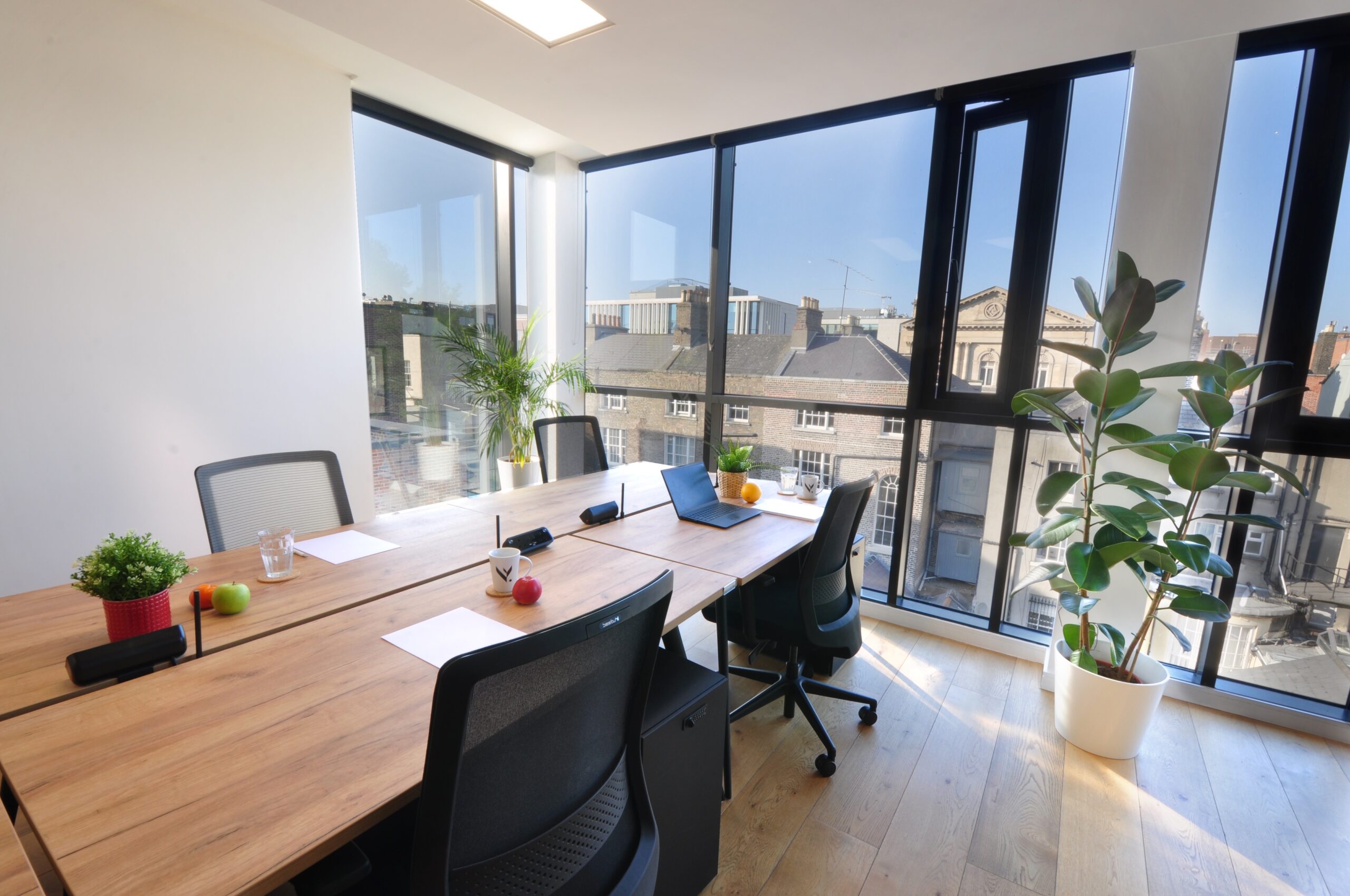 12 15desk Office